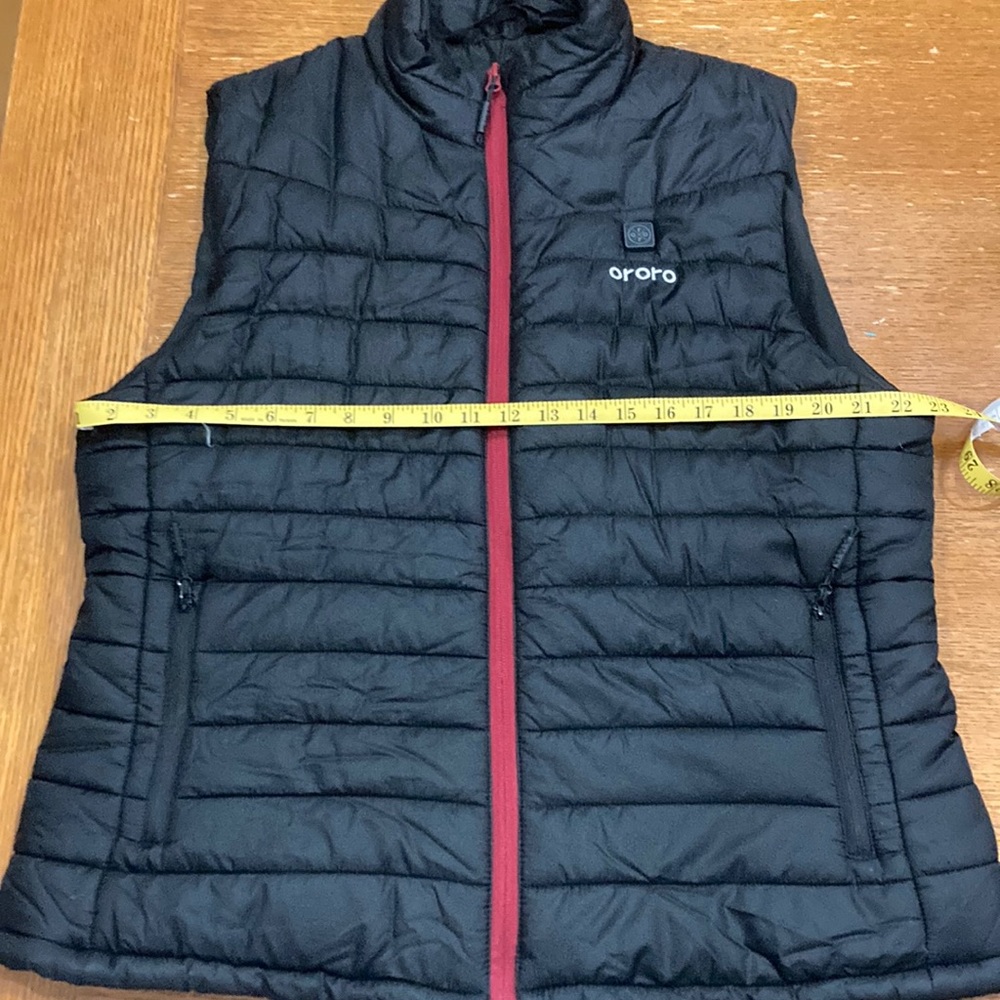 Ororo womens XL heated vest with battery and universal charger